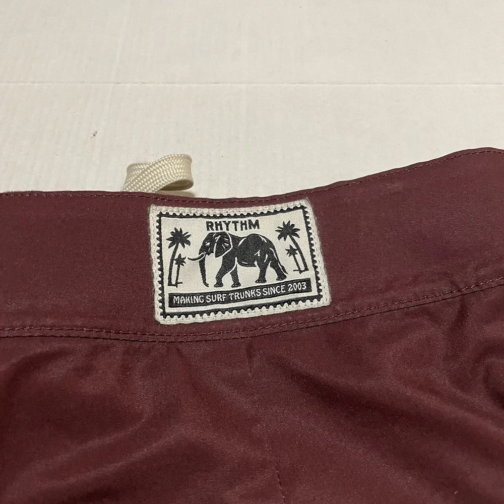 Rhythm Board Shorts Men's Size 32 X 9.5 Burgundy Maroon Stretch Swim Trunks